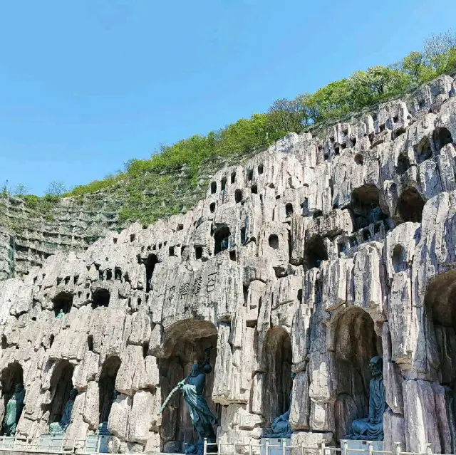 Damo Ancient Cave 🇨🇳 Nanjing