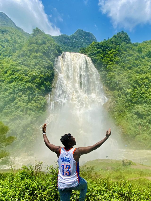 Don’t go chasing waterfalls at Guanling 安顺 Don’t go chasing waterfalls at Guanling 安顺