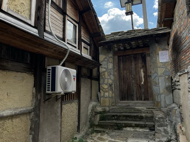 Old traditional corridors in Zhenshan Village