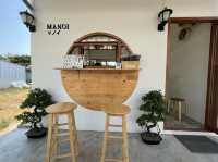 MANOI