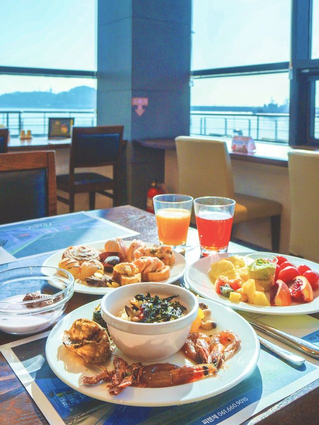 파노라마 오션뷰, 여수 바다와 함께 감성 조식🍽