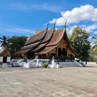 Wat Xiengthong ວັດຊຽງທອງ