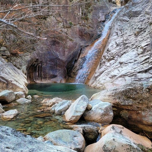 Seorak Falls