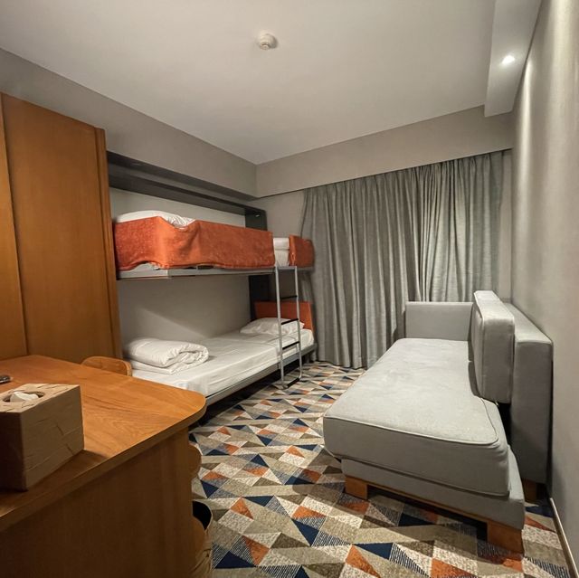 逸東酒店$950一晚包2餐！仲免費升級✨
