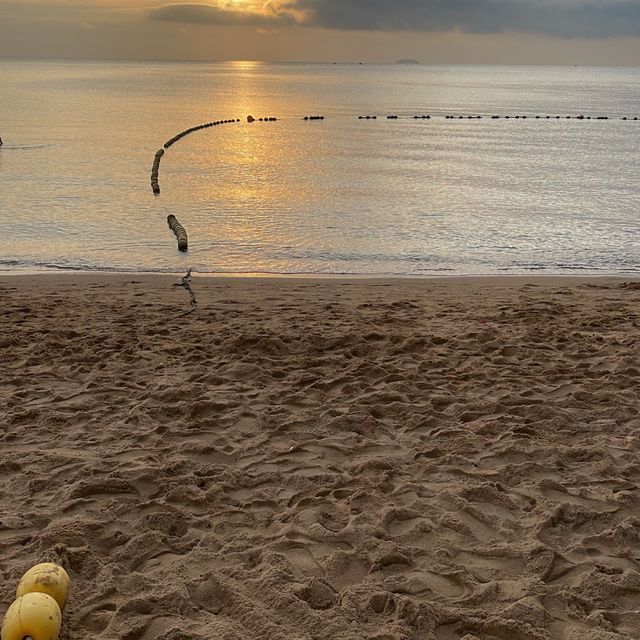 與海貼近的簡約建築 Ana anan resort @pattaya