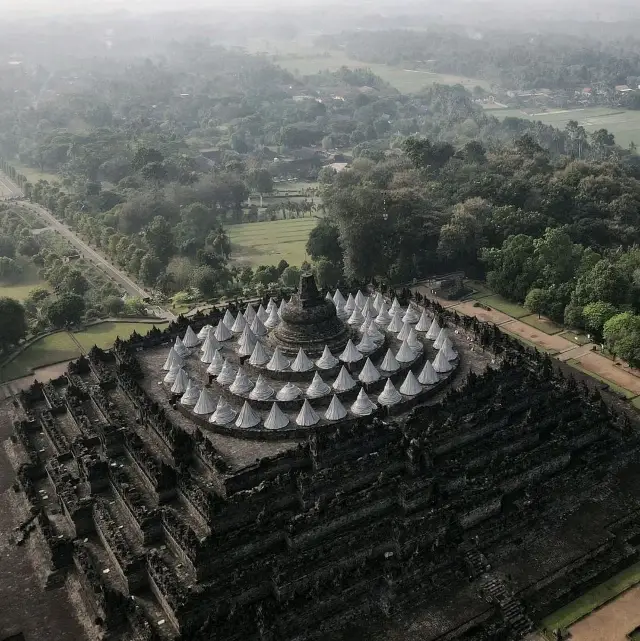 BOROBUDUR TEMPLE