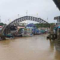 บ้านน้ำเชี่ยว