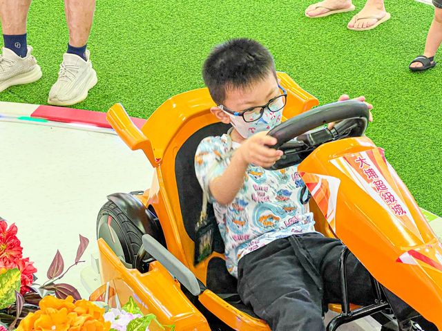 小小遙控賽車