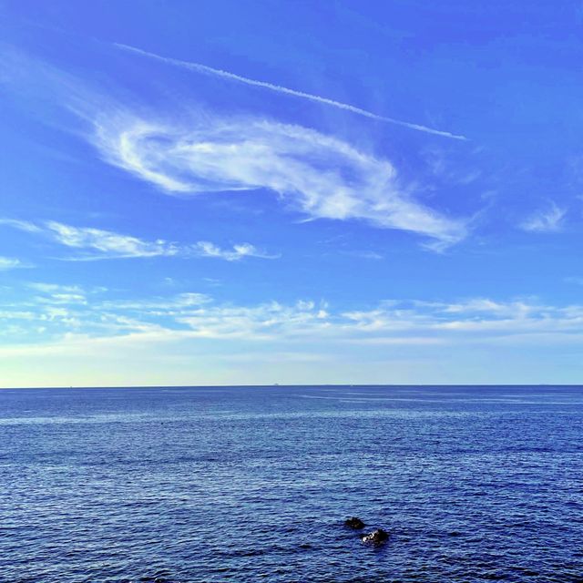 📸 제주의 푸른 바다와 하늘을 보며 휴식을, 어영소공원