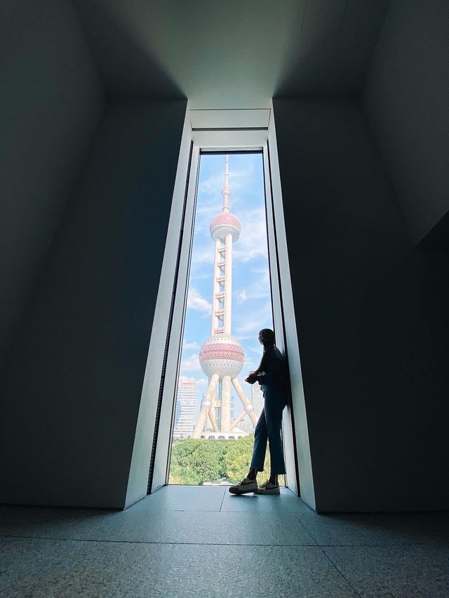 MUSEUM OF ART PUDONG