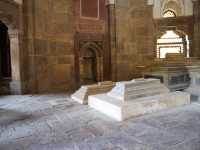 ISA khan Tomb In Delhi 