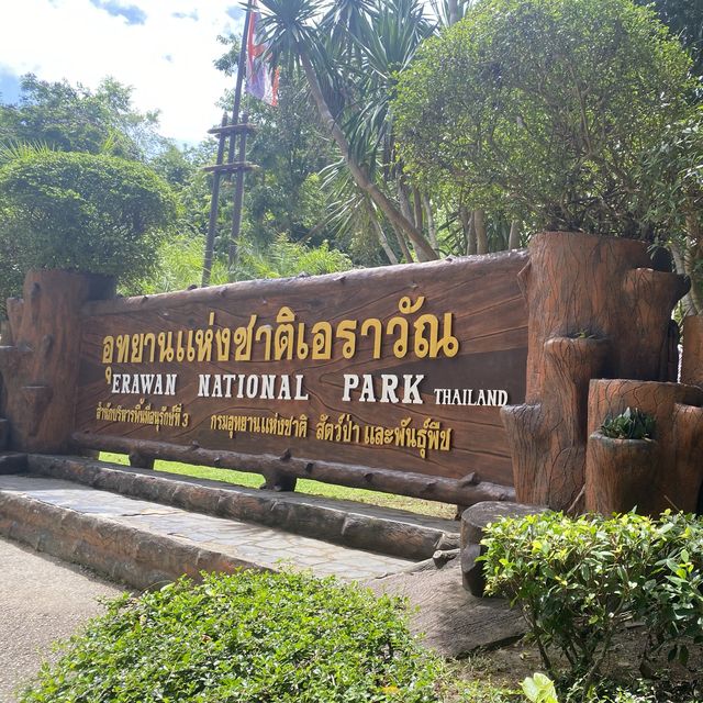 น้ำตกเอราวัณ กาญจนบุรี