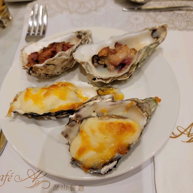 非常抵食的宫廷式酒店半自助式晚餐👍😋