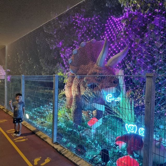 Christmas Lights With The Dinosaurs