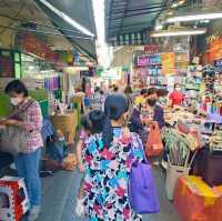 三聘市場 曼谷唐人街歷史悠久市集 紀念品紡織品集散地