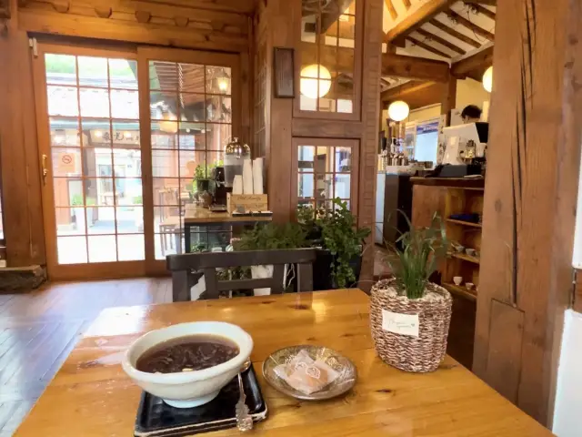 仁寺洞の伝統茶カフェ「サラムガナム」綺麗で落ち着けます