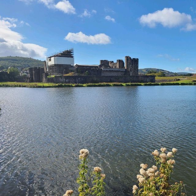 Biggest castle in Wales 