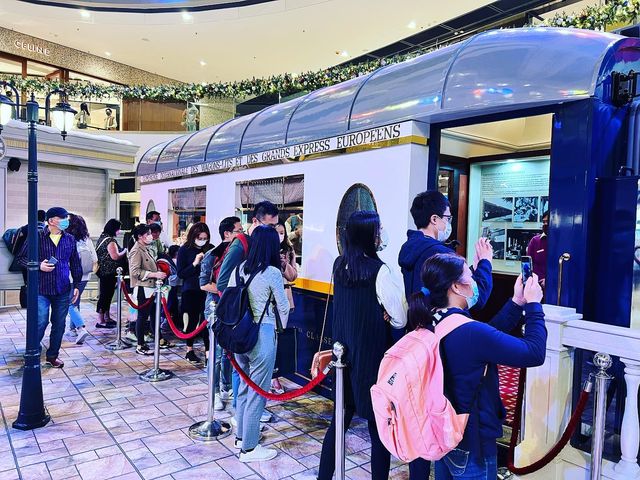 午夜藍東方快車 IFC聖誕裝置