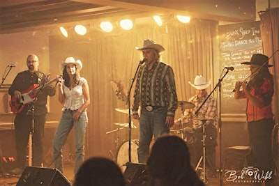 Deep Fried & Countryfied Live at Henry Arlington’s | Henry Arlington’s Centre For Peak Performance