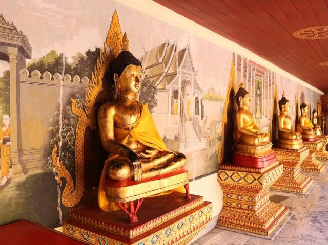 มีโอกาสได้ไปทำบุญที่วัดพระธาตุดอยสุดอยสุเทพ