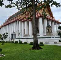 Thai temple with a Chinese twist 