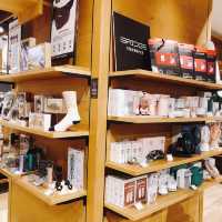 超壯觀的擺設🤩📚TSUTAYA BOOKSTORE 南港店