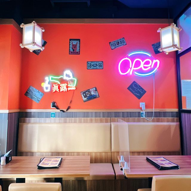 【李家 - 元祖級炸雞店🐥蜂蜜蒜味必食】