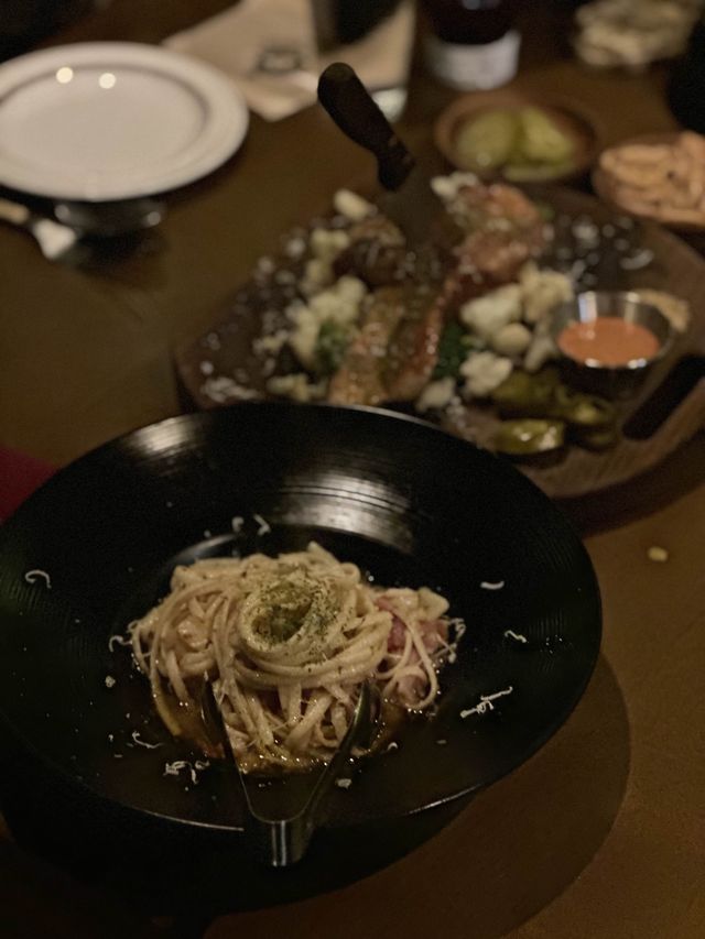 분위기 끝판왕 연말 데이트는 콜마인🍷