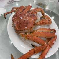 假日海鮮大餐長腳蟹好食！