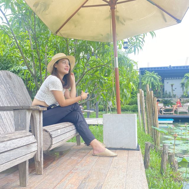 เพลิน Zaab Cafe ชิคๆ