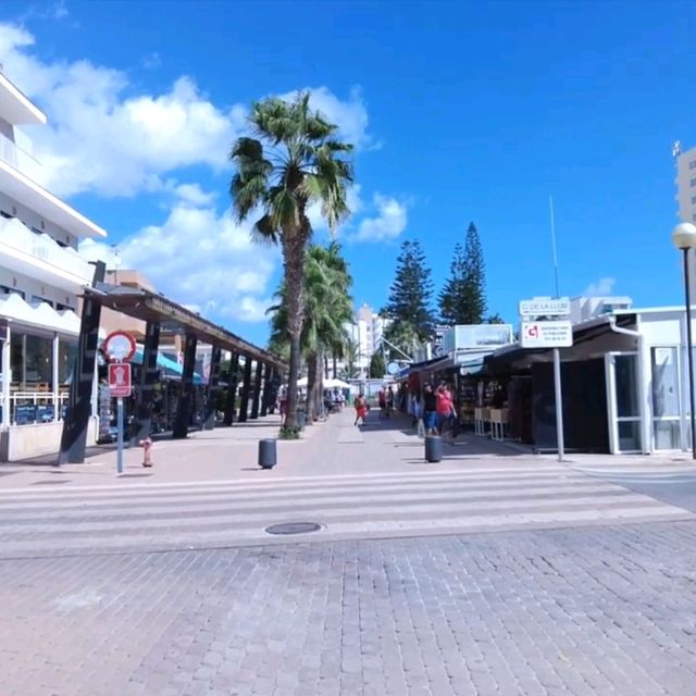 깔끔한 도시를 구경하고 🏊‍♂️ 🏊‍♀️ 마음껏 수영을 즐긴 🇪🇸스페인 여행 