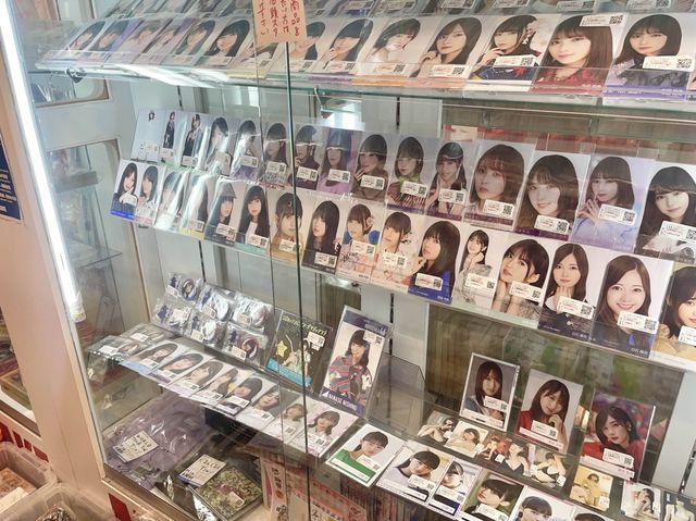 후쿠오카의 중고 만화 서점 “Mandarake”🤖
