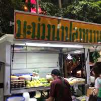 ตลาด G town hing hoi market