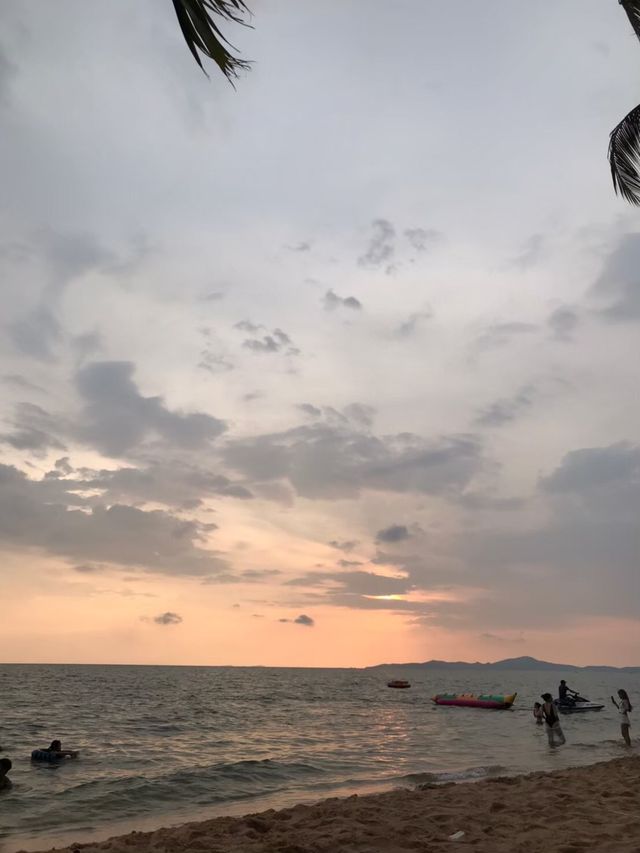 ชายหาดจอมเทียน พัทยา⛱