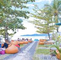 Hugo Hub Phuket เป็นร้าน สไตล์ funky bali style 