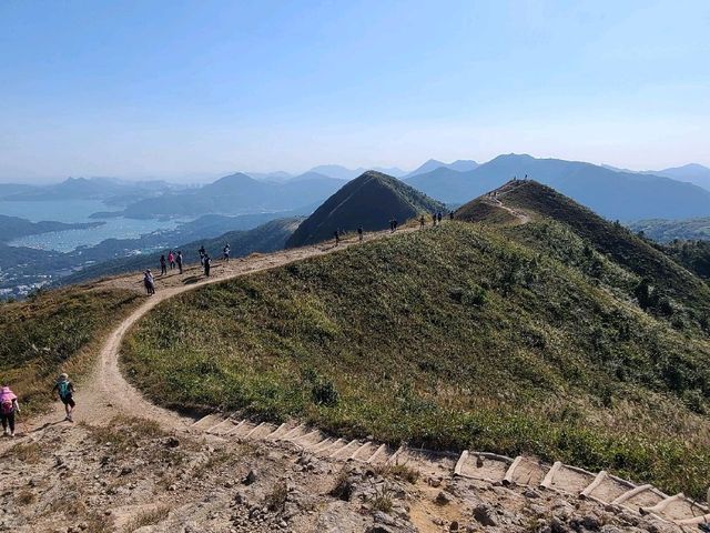 一見愛上~彎曲山⛰️