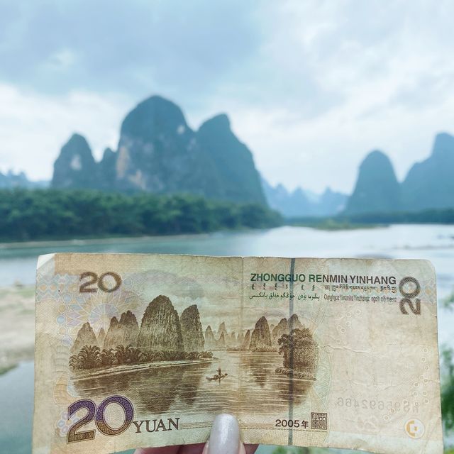 Breathtaking landscape of 20 Yuan 🤩