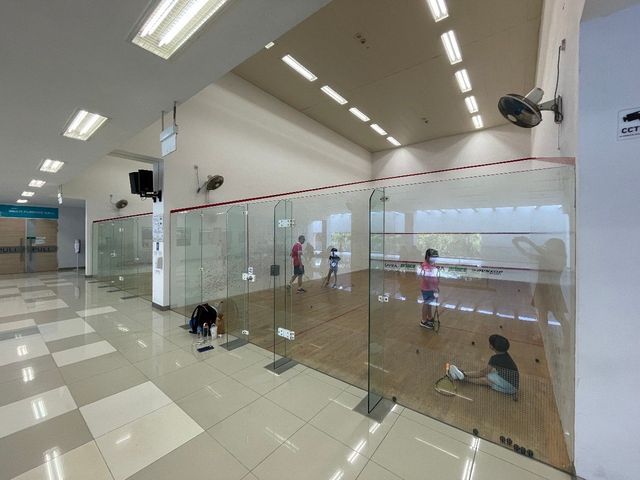 Sports and leisure club