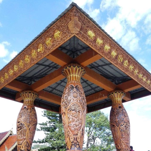 วัดพระธาตุดอยสุเทพราชวรวิหาร ณ เมืองเชียงใหม่