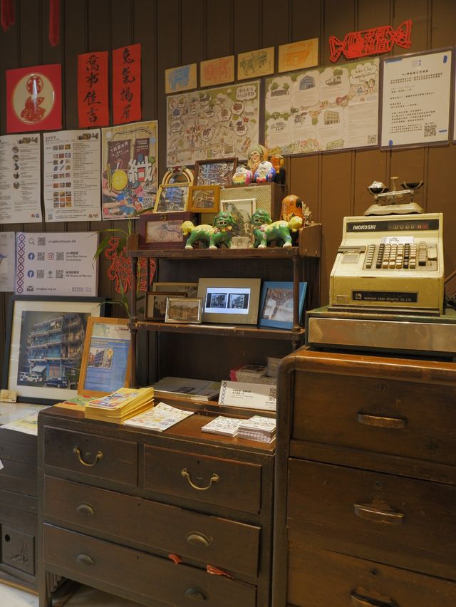 說香港平民故事之灣仔藍屋 