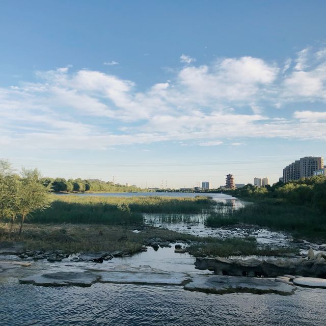 Yongdinghe Park - beautiful riverside walk 🏞