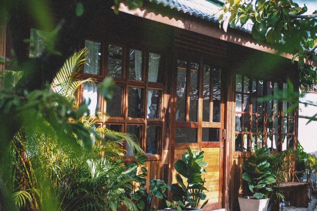 ลักษณ์คาเฟ่ คาเฟ่เปิดใหม่ คาเฟ่อุบล