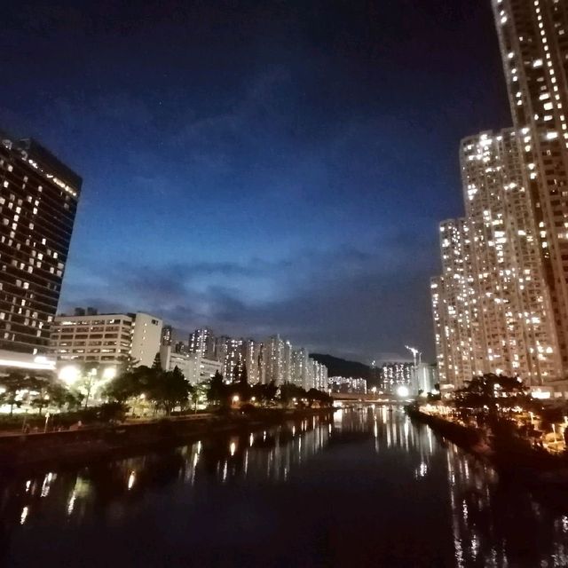 沙田工業村內一間五星酒店舒服又抵玩
