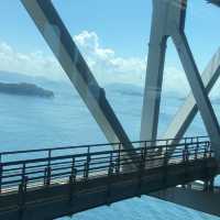 快速マリンライナーと瀬戸大橋