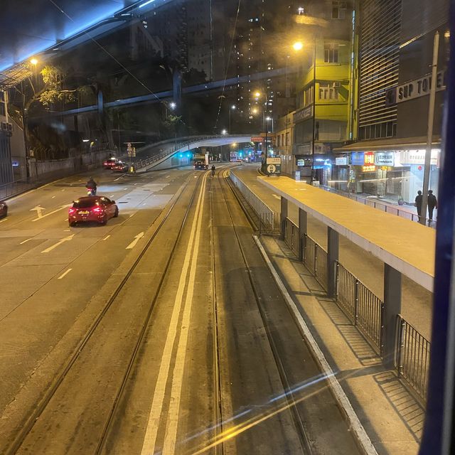 秋夜之電車之旅