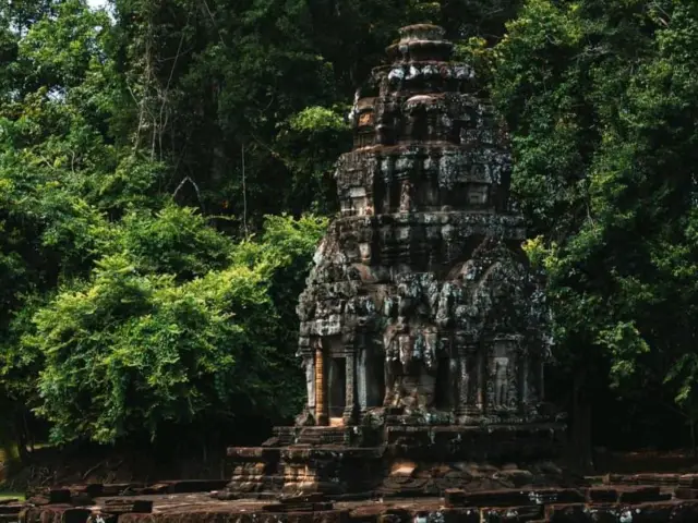 Neak Poan Temple, Siem Reap 