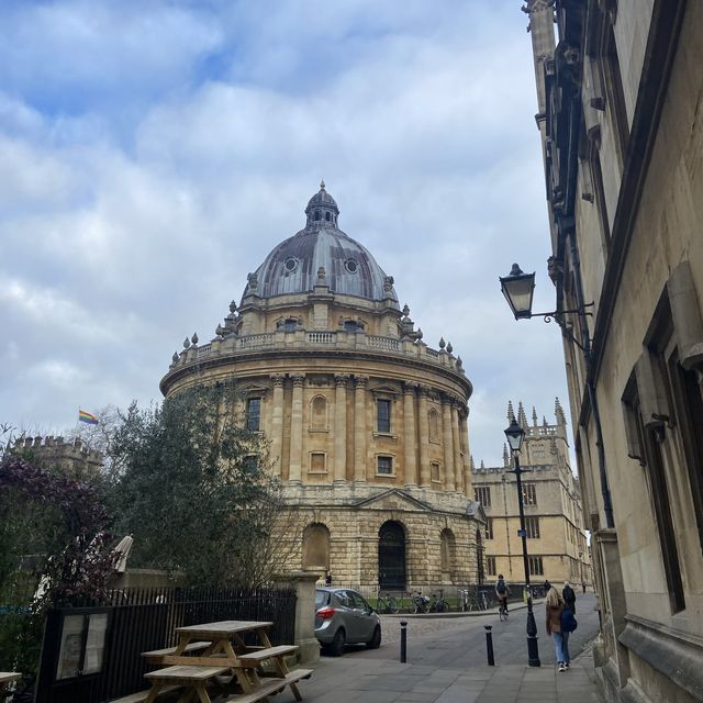 Oxford: The City of Dreaming Spires