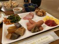 『ビストロ アトリ』で朝食ビュッフェ。『福岡東映ホテル』