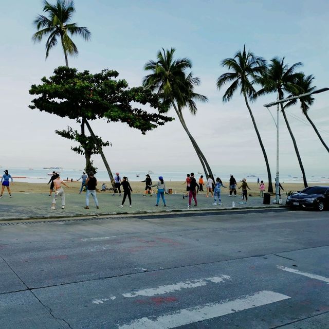 Pattaya Beach in the Morning 🏖️