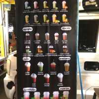 ตลาด G town hing hoi market